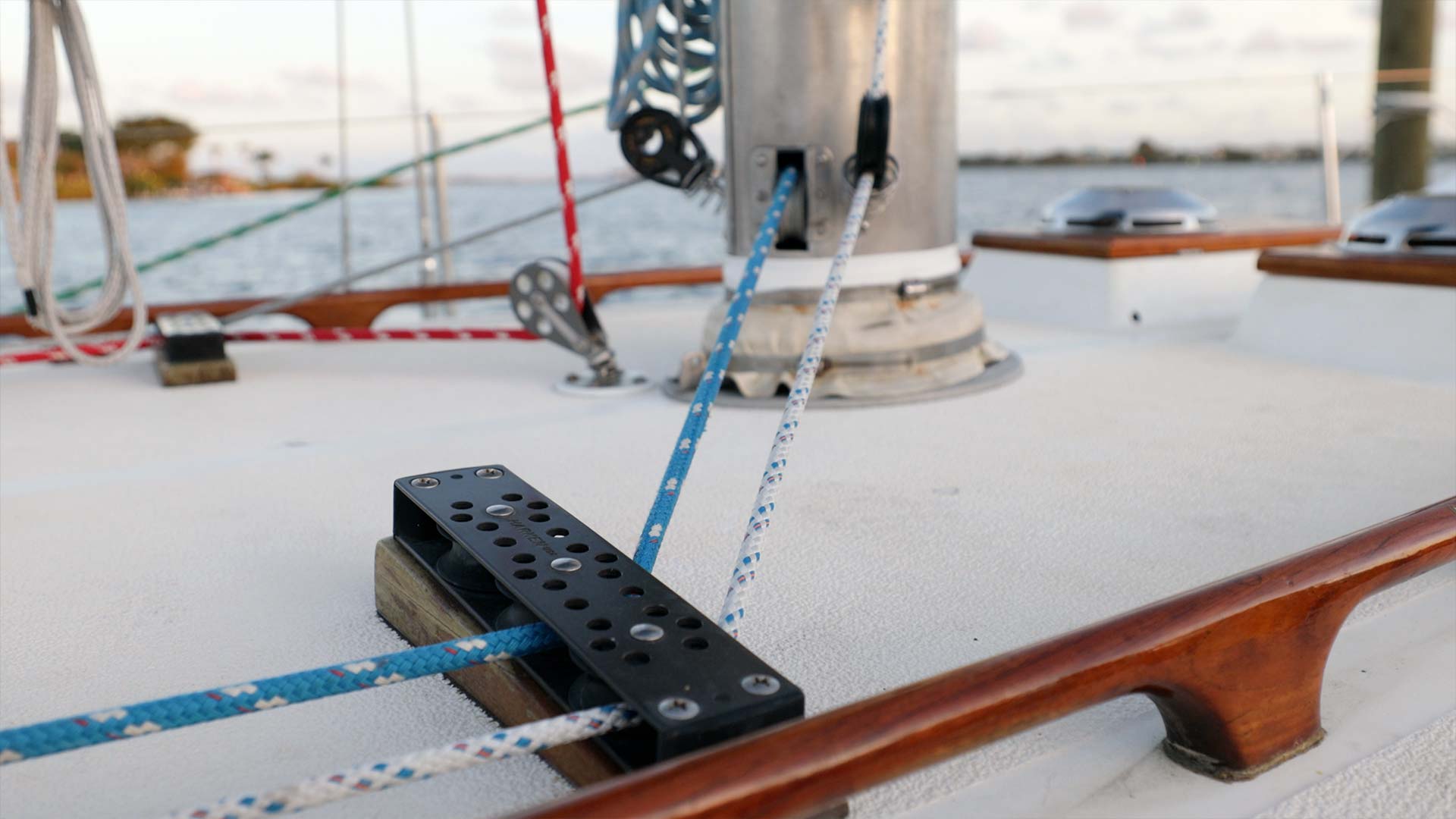 sailboat centerboard pennant